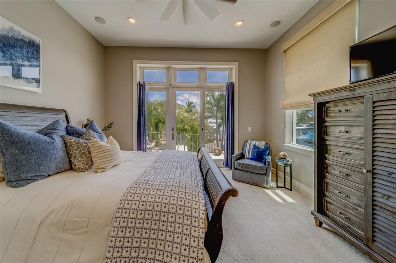 362 41st Avenue, Saint Pete Beach, FL 33706 Photo