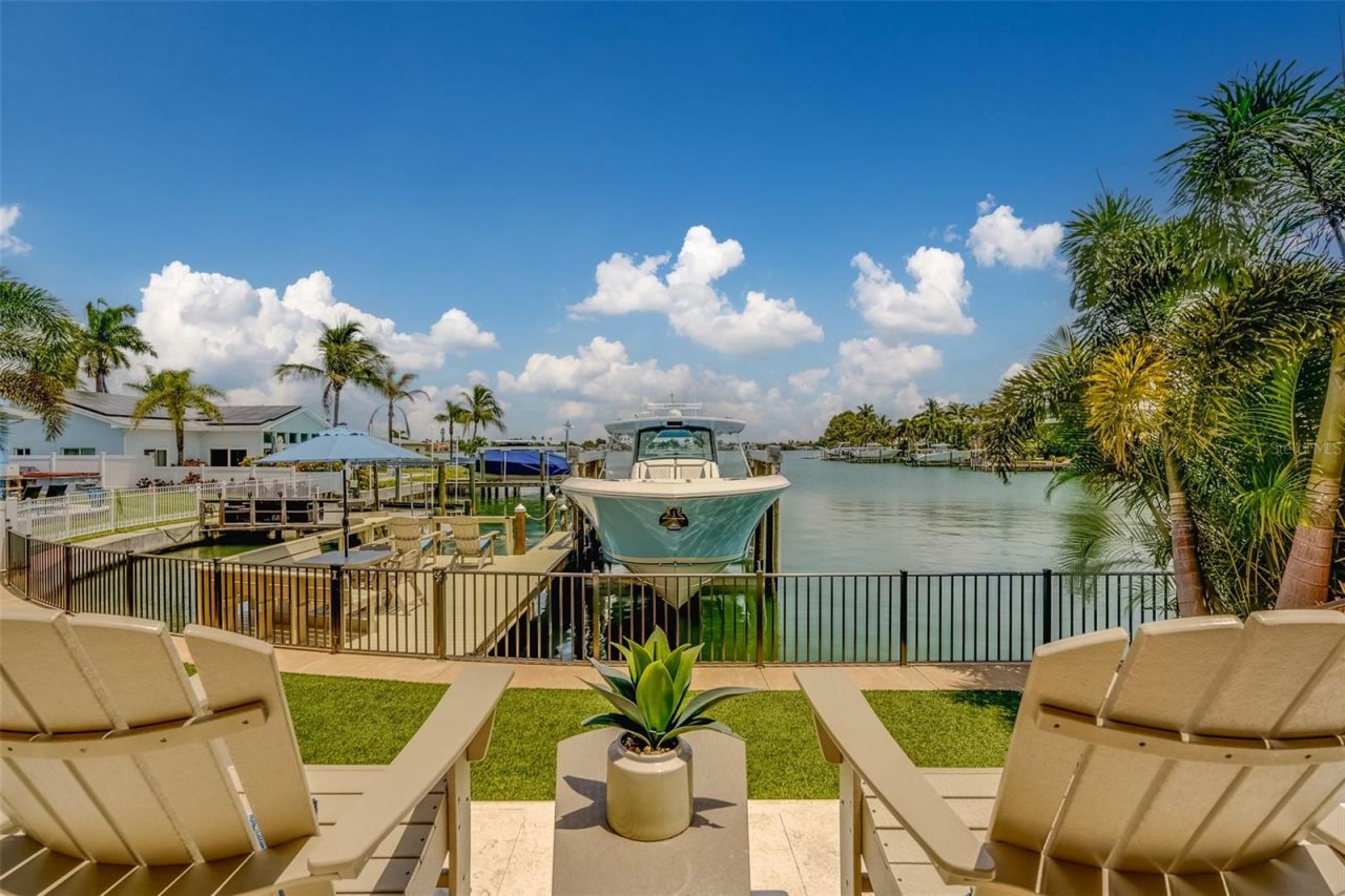 362 41st Avenue, Saint Pete Beach, FL 33706 Photo