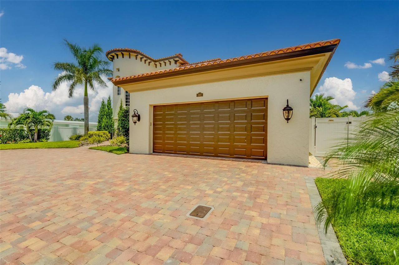 362 41st Avenue, Saint Pete Beach, FL 33706 Photo