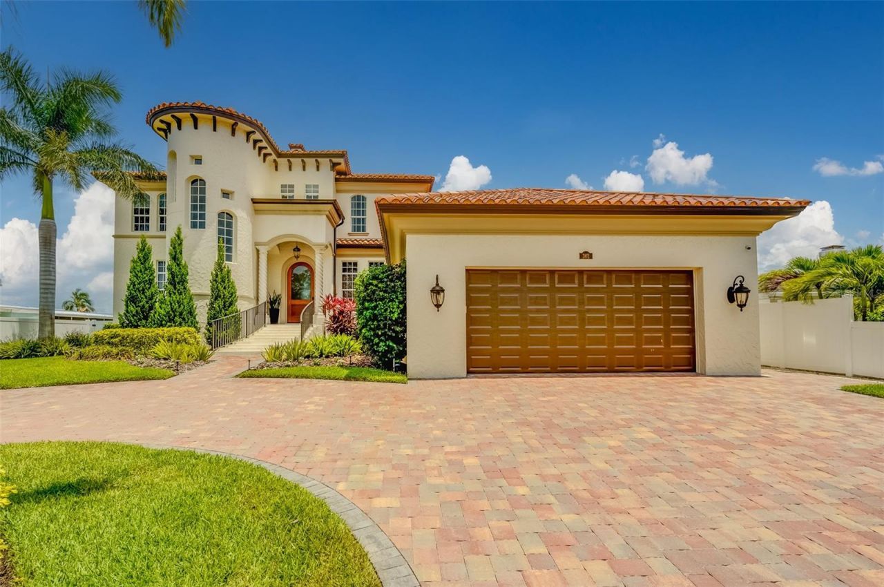 362 41st Avenue, Saint Pete Beach, FL 33706 Photo