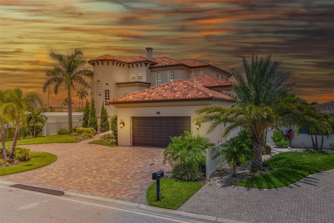 362 41st Avenue, Saint Pete Beach, FL 33706 Photo