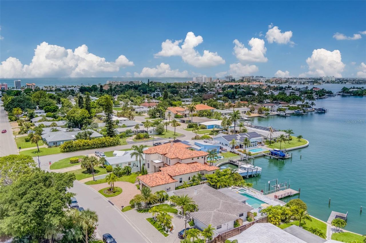 362 41st Avenue, Saint Pete Beach, FL 33706 Photo