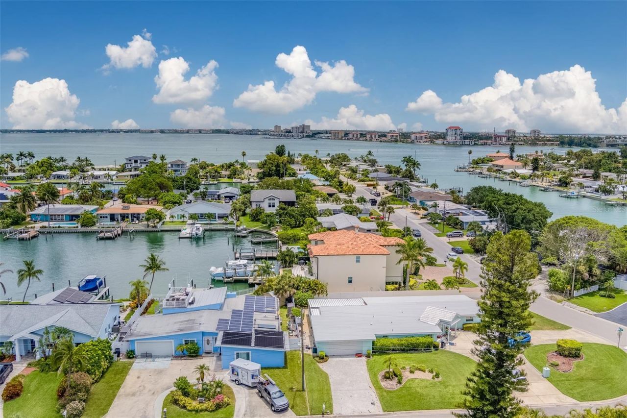 362 41st Avenue, Saint Pete Beach, FL 33706 Photo