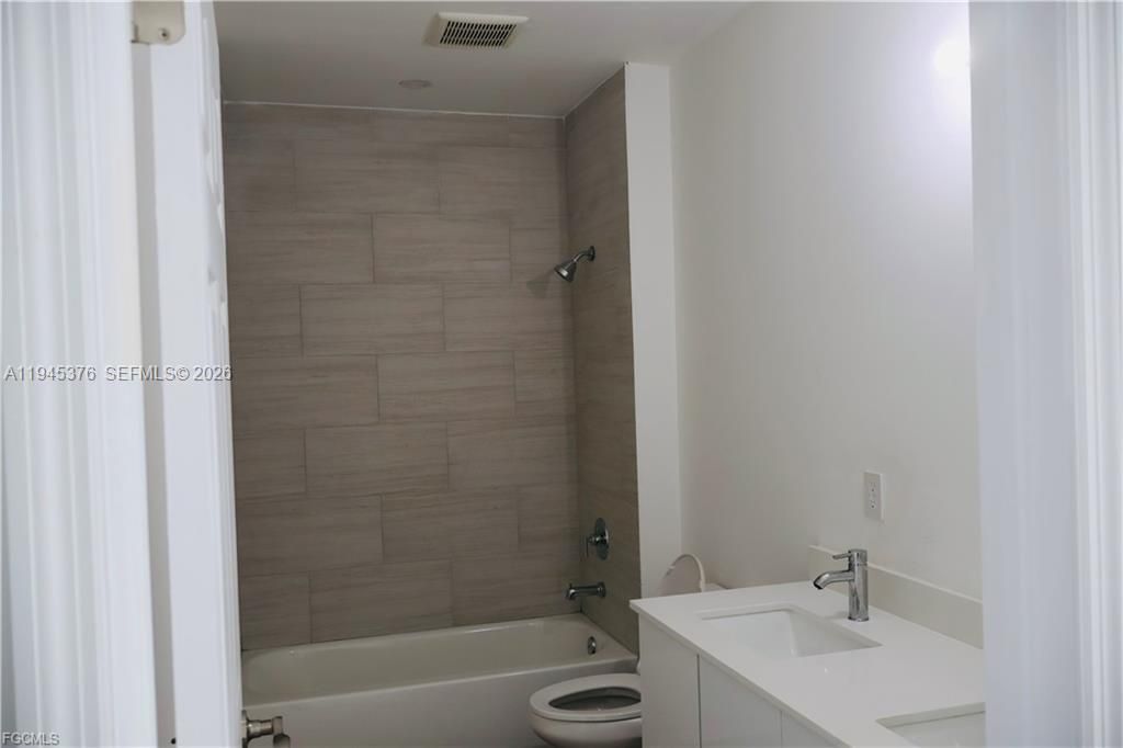 2812 49th St SW , Lehigh Acres, FL 33974 Photo