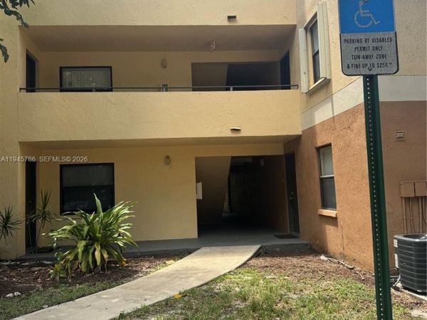 Unit 909, Sunrise, FL 33322
