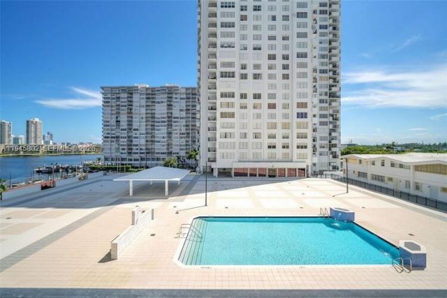 2750 NE 183rd St, Unit 705, Aventura, FL 33160 Photo