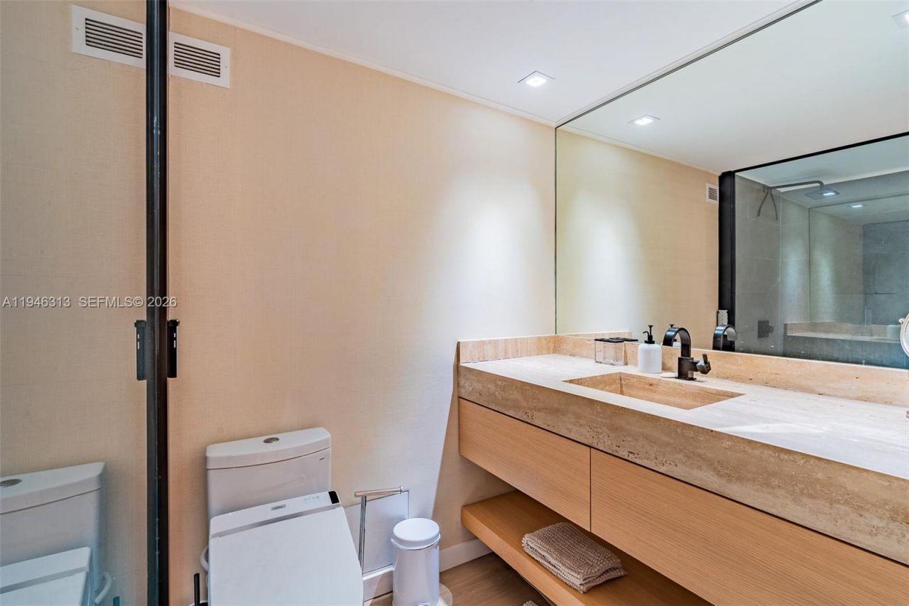 2301 Collins Ave, Unit 719, Miami Beach, FL 33139 Photo