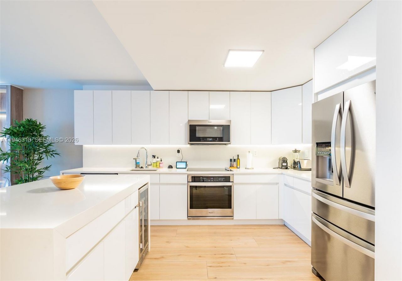 2301 Collins Ave, Unit 719, Miami Beach, FL 33139 Photo