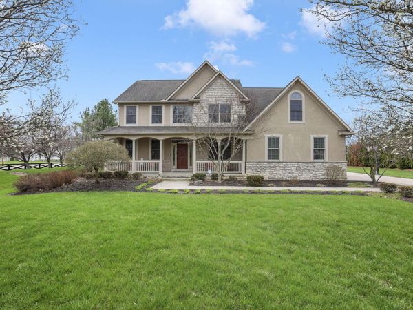 6068 Streamside Drive, Galena, OH 43021