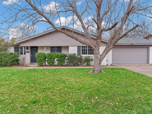 1009 Russell Road, Everman, TX 76140