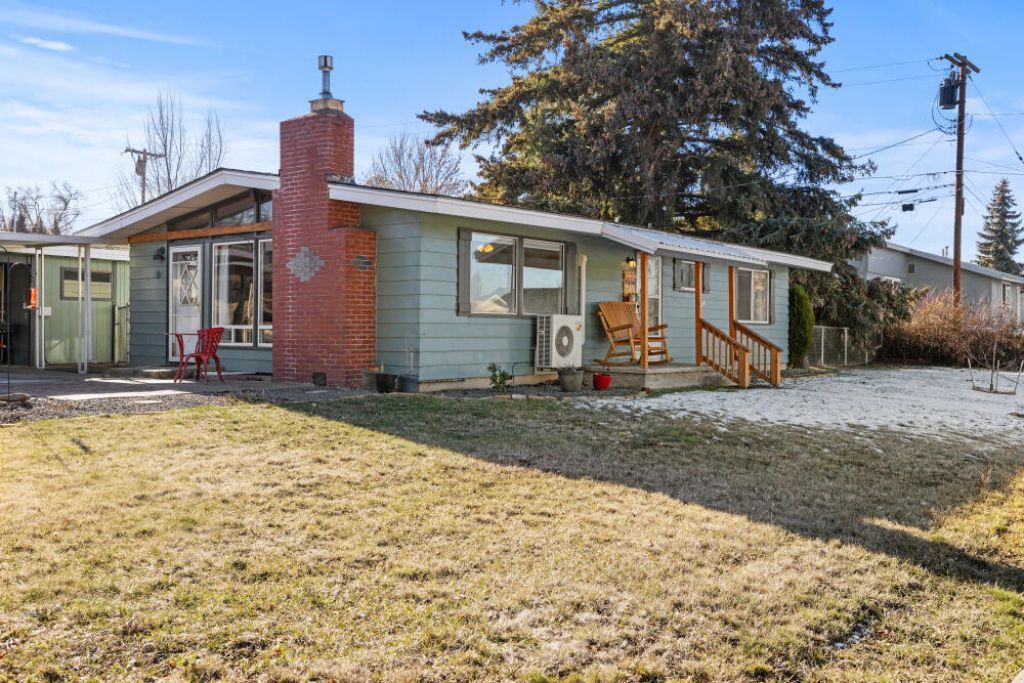 4366 Highland Way, Klamath Falls, OR 97603 Main Photo