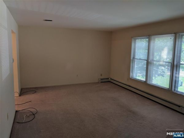 39 1 & 2 Smith, WALDWICK, NJ 07463