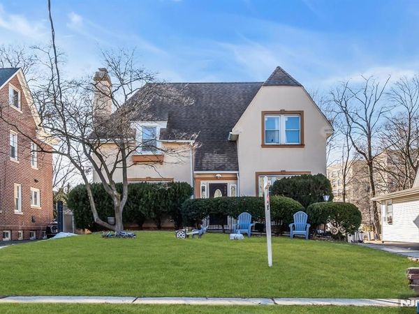 297 Hamilton Place, HACKENSACK, NJ 07601