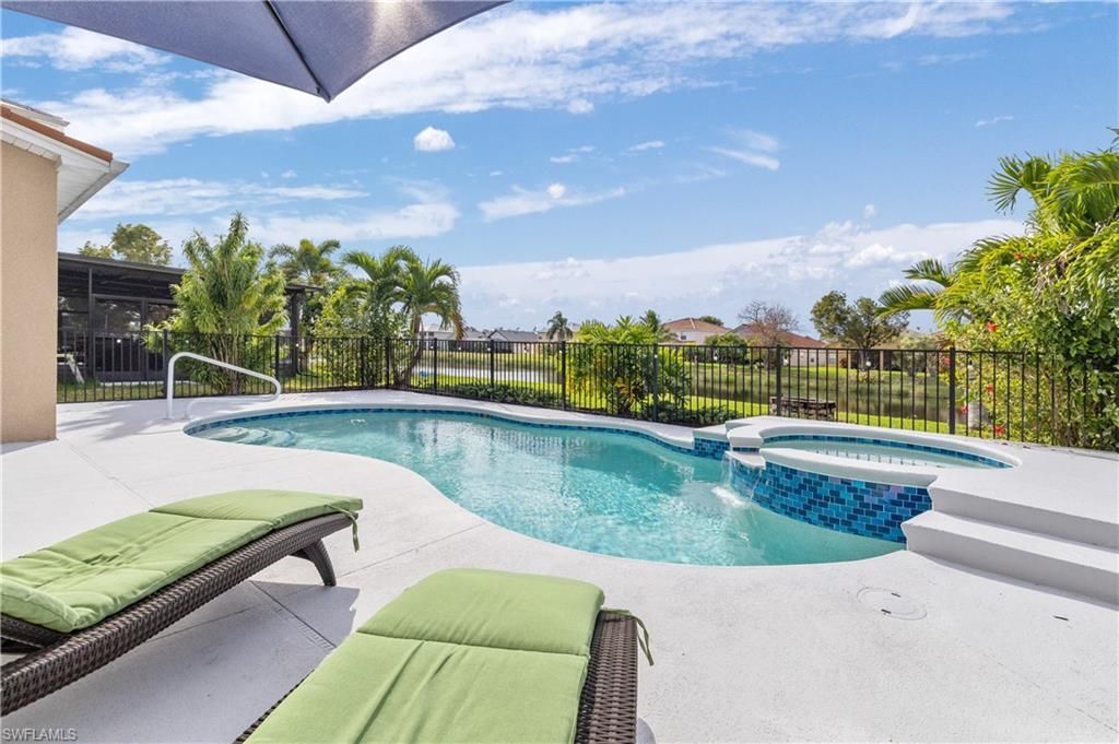 2006 Willow Branch Dr, Cape Coral, FL 33991 Photo