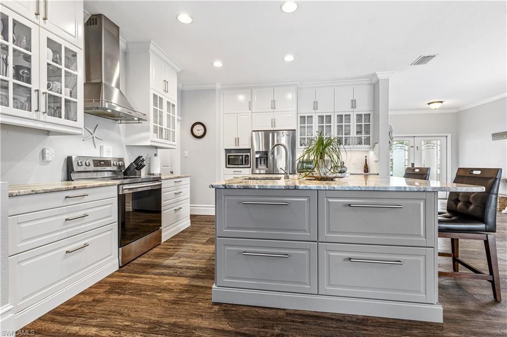 2006 Willow Branch Dr, Cape Coral, FL 33991 Photo