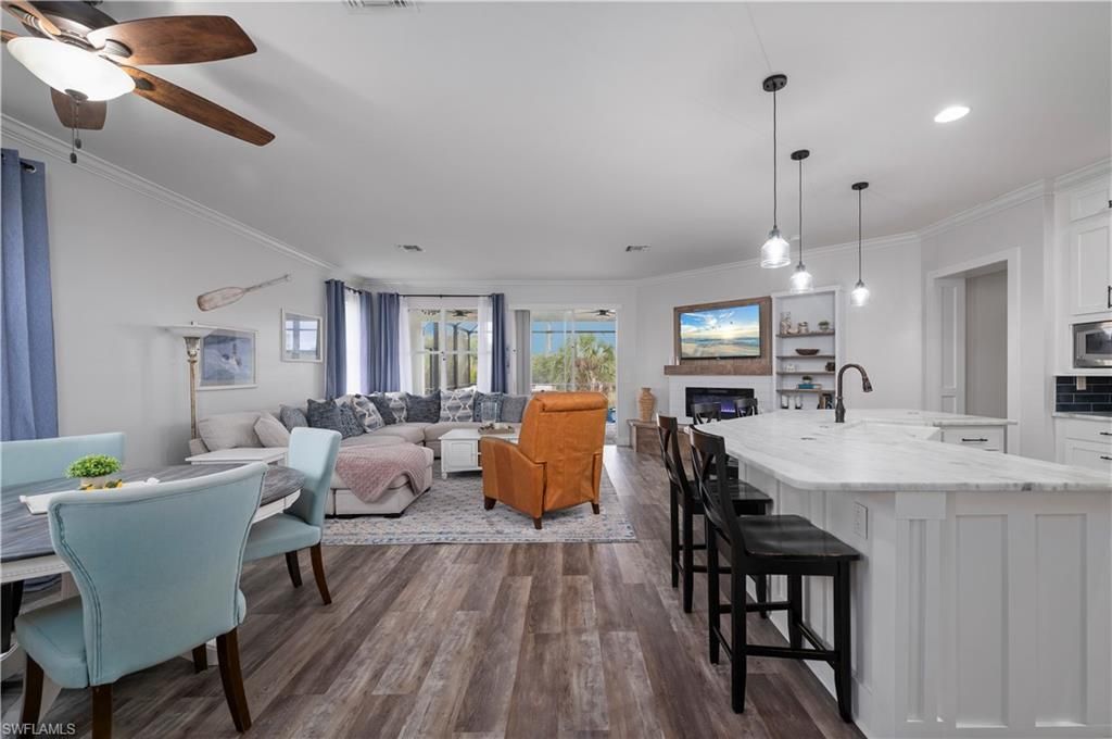 12741 SW Pembroke Cir S, Lake Suzy, FL 34269 Photo