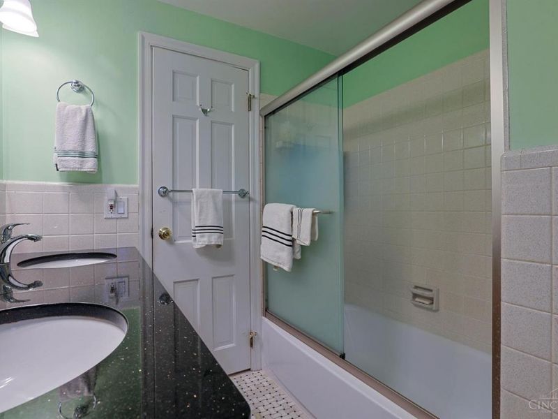 7835 Westwind Lane, Montgomery, OH 45242 Photo 33