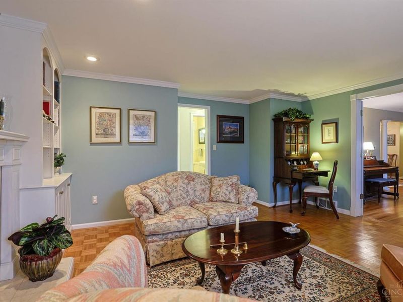 7835 Westwind Lane, Montgomery, OH 45242 Photo 6