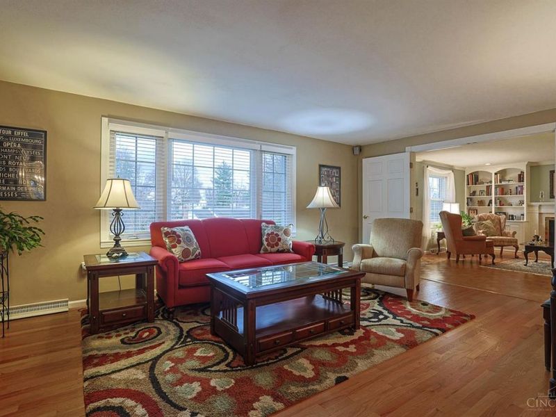 7835 Westwind Lane, Montgomery, OH 45242 Photo 9