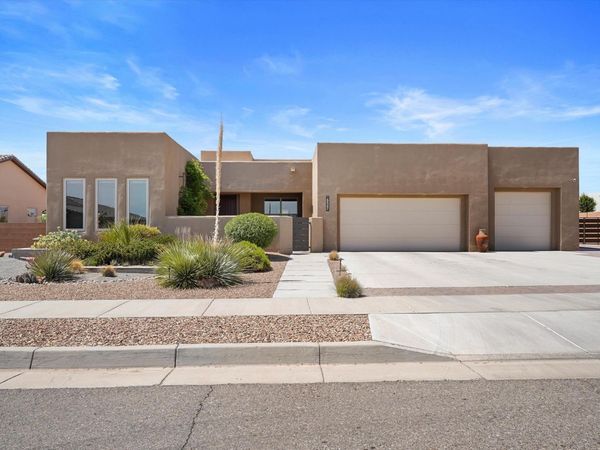 6527 Vista Del Prado Road NW, Albuquerque, NM 87120