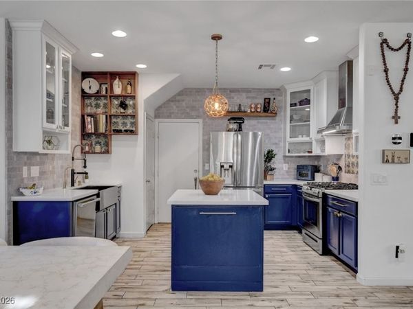 3763 Perugia Court, Las Vegas, NV 89141