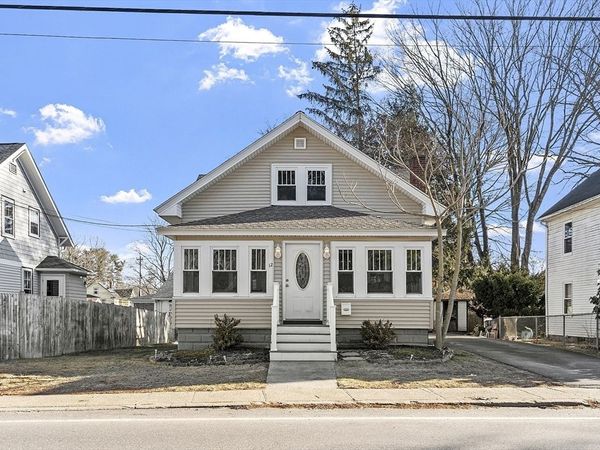 12 Brown St, Maynard, MA 01754