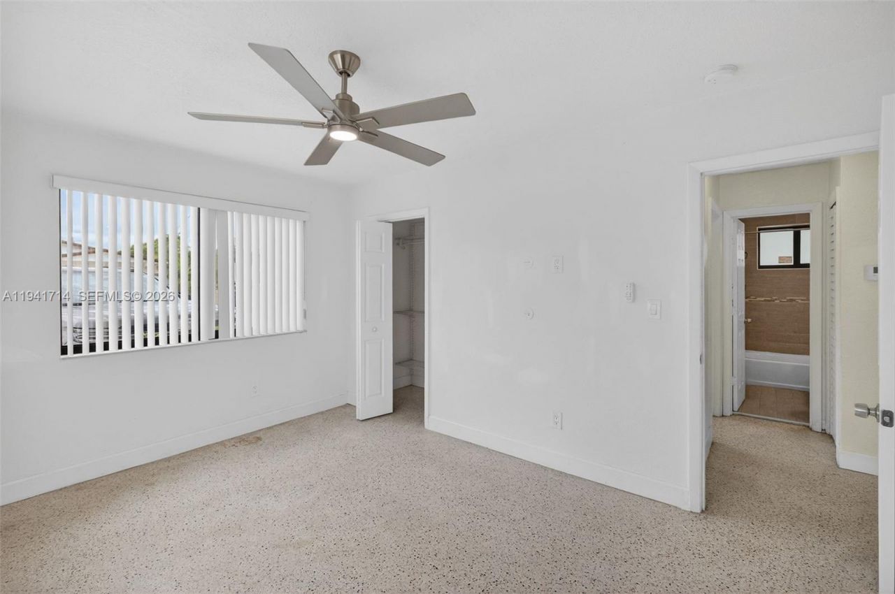 4725 NW 4th St, Unit Front, Miami, FL 33126 Photo