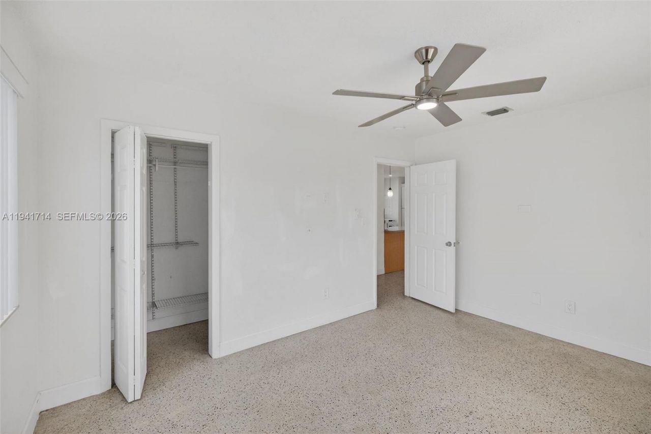 4725 NW 4th St, Unit Front, Miami, FL 33126 Photo