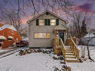 252 N William Street, Marine City, MI 48039