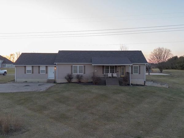 29807 Wolfe Road, Circleville, OH 43113