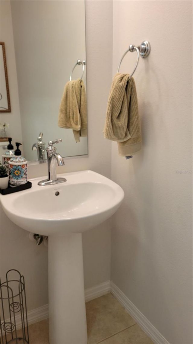 3740 82nd Avenue Circle E, Unit 102, Sarasota, FL 34243 Photo