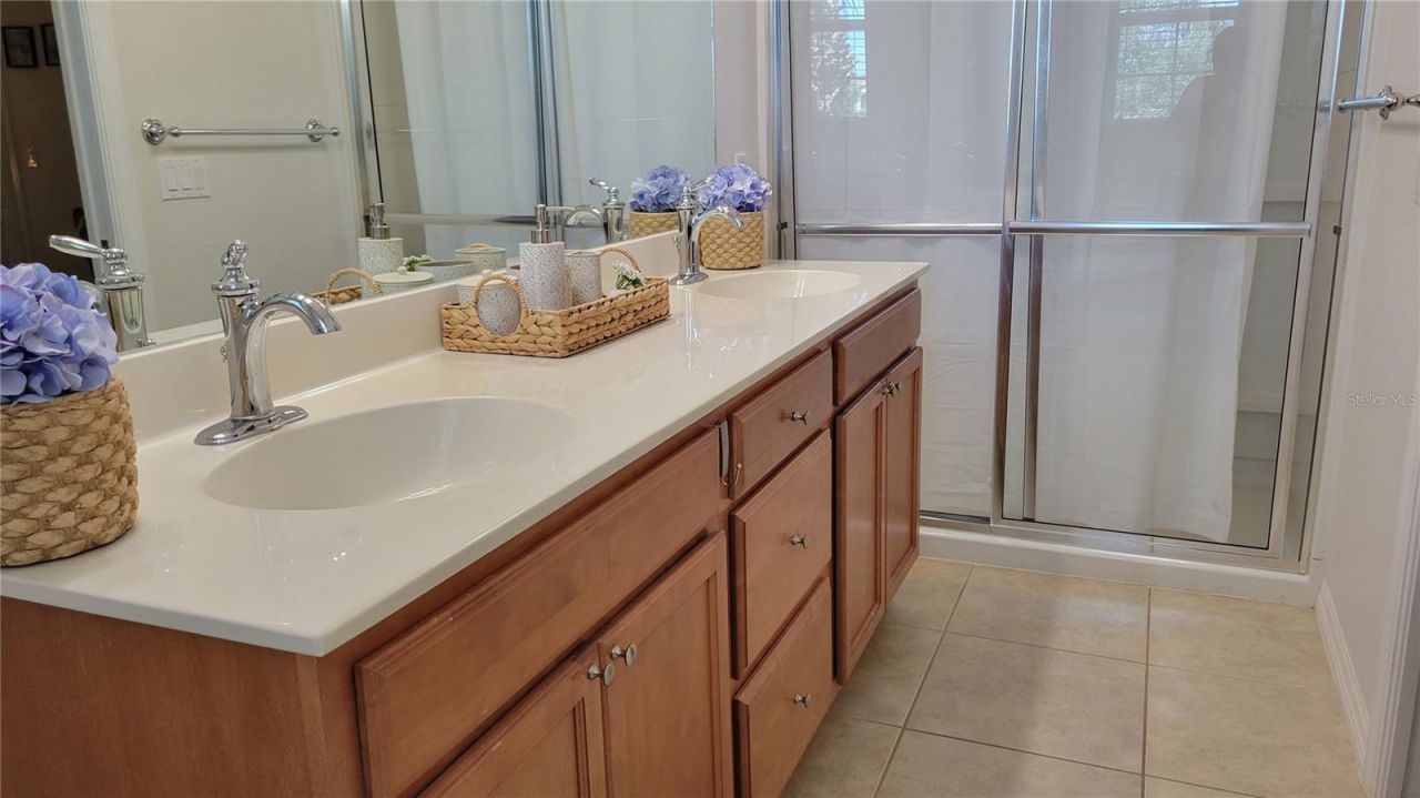 3740 82nd Avenue Circle E, Unit 102, Sarasota, FL 34243 Photo