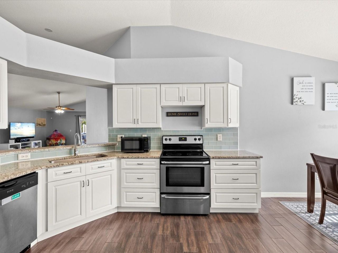 13328 Old Florida Circle, Hudson, FL 34669 Photo