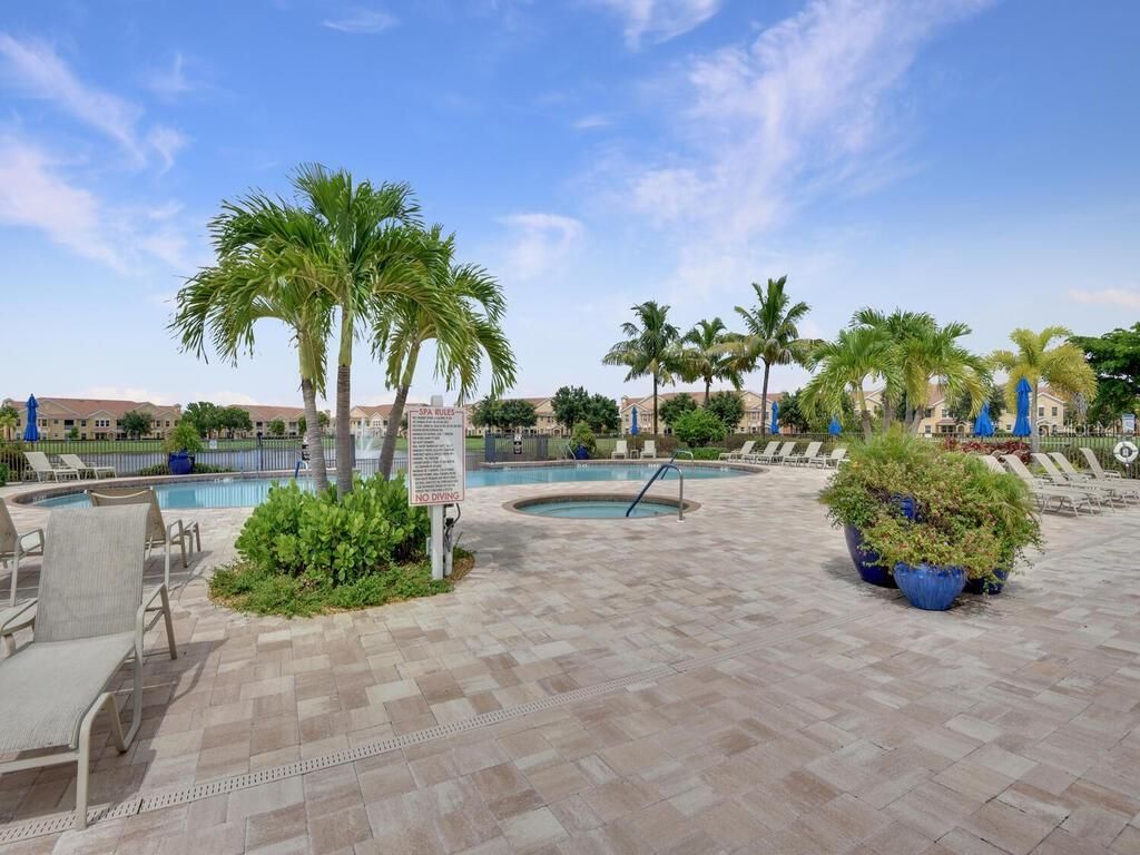 1860 Concordia Lake Circle, Unit 603, Cape Coral, FL 33909 Photo