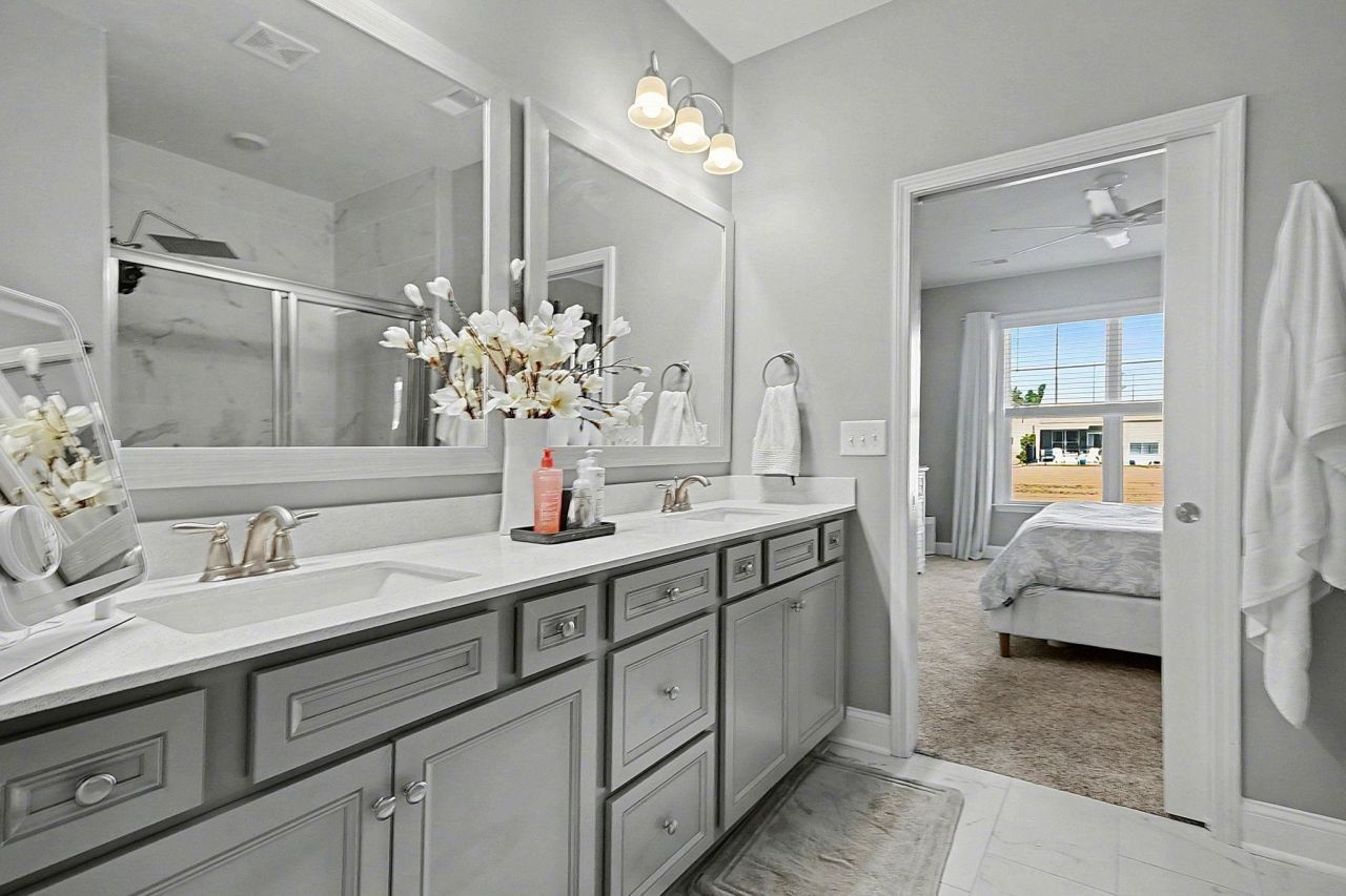 5830 Cremona Dr. Photo 21