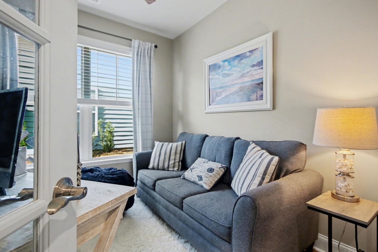 5830 Cremona Dr. Photo 5