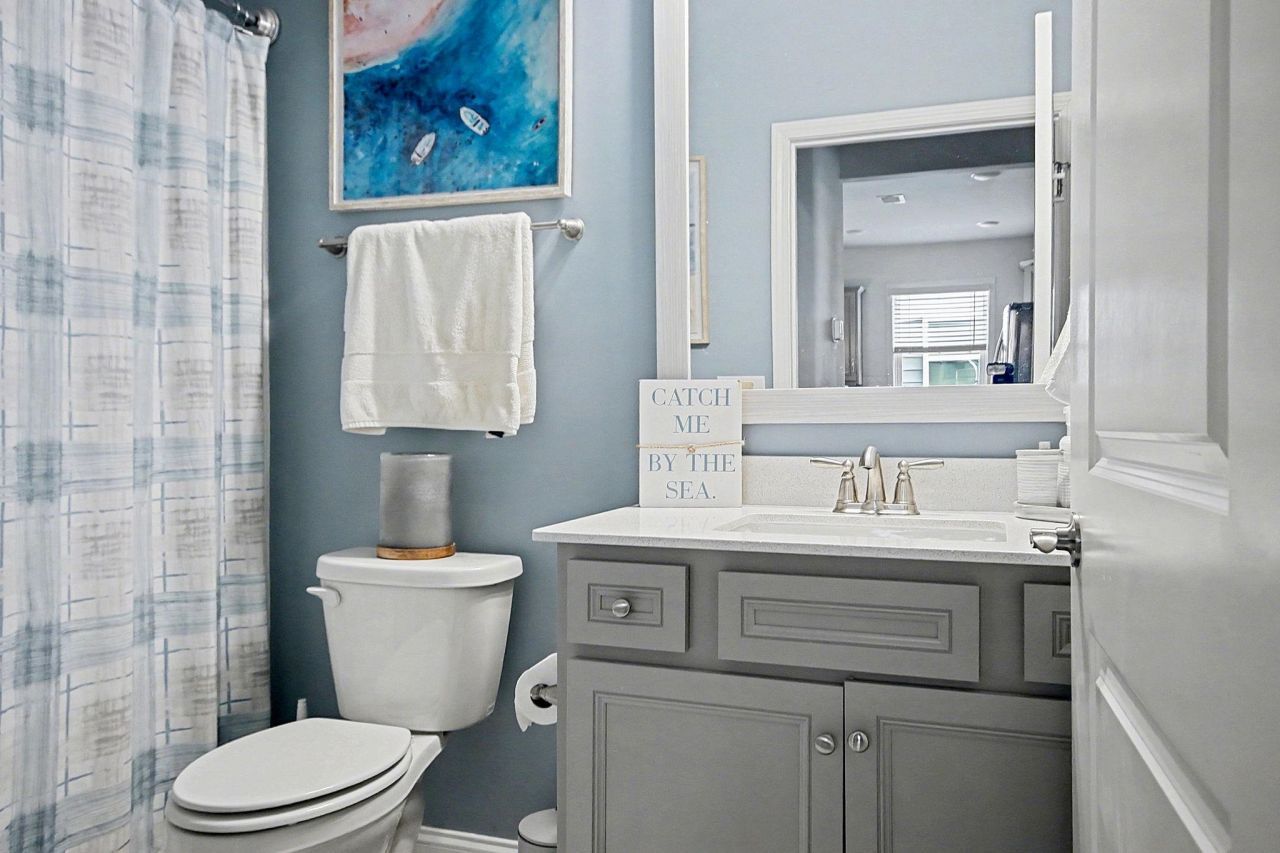 5830 Cremona Dr. Photo 7