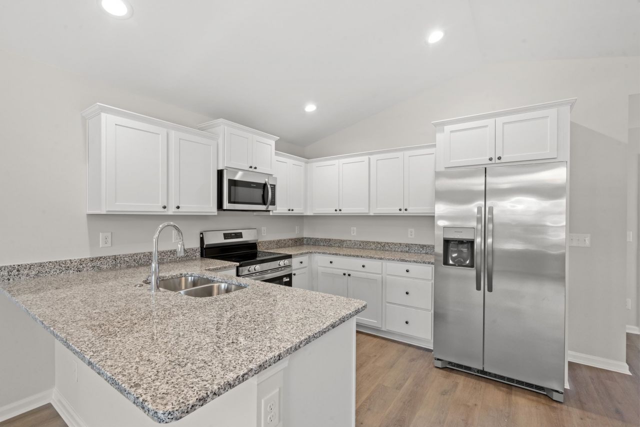 331 Barn Owl Way Photo 3