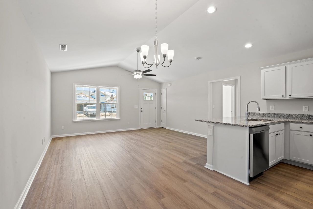 331 Barn Owl Way Photo 4