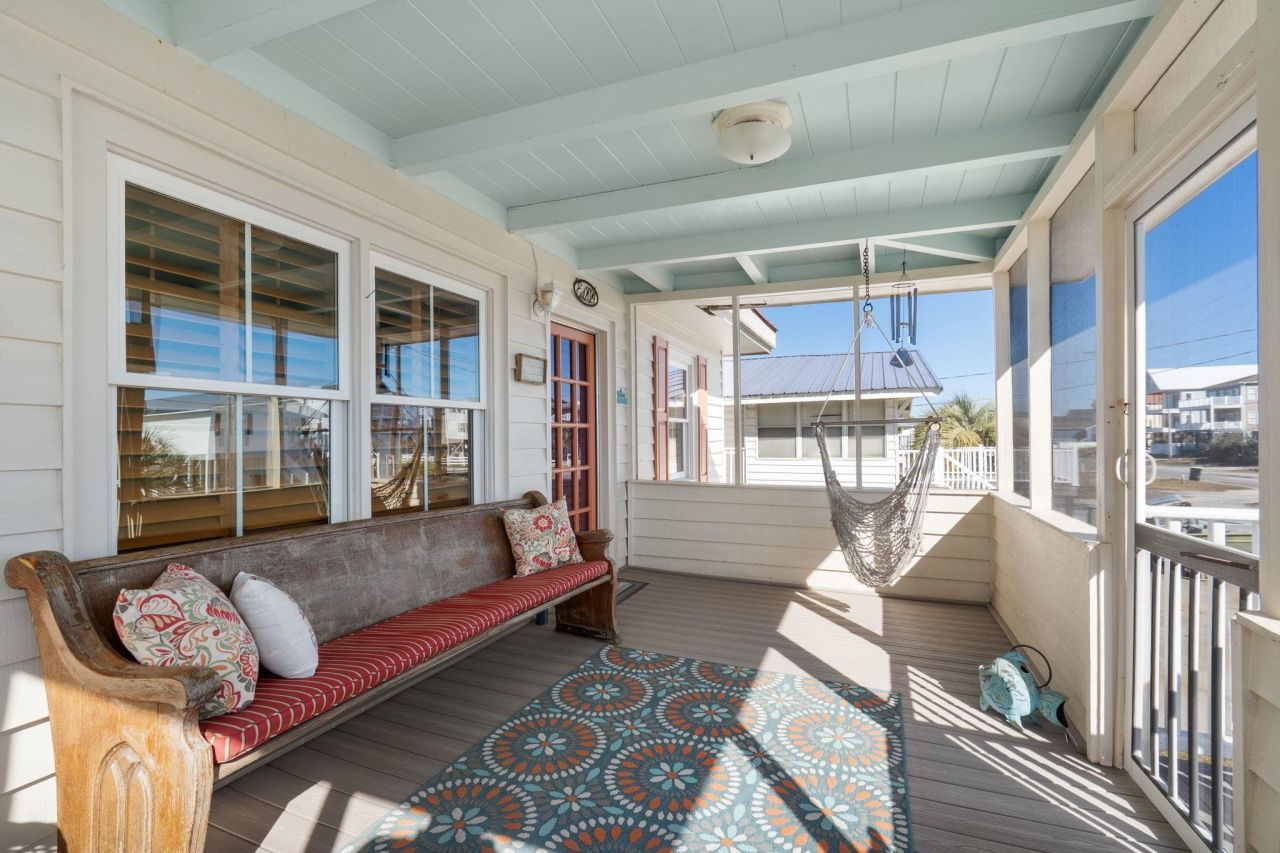 314 Dogwood Dr. S Photo 11