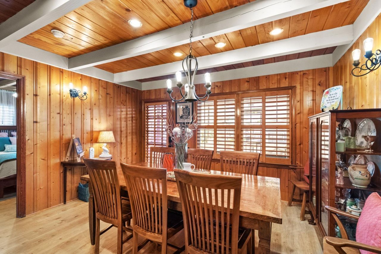 314 Dogwood Dr. S Photo 13