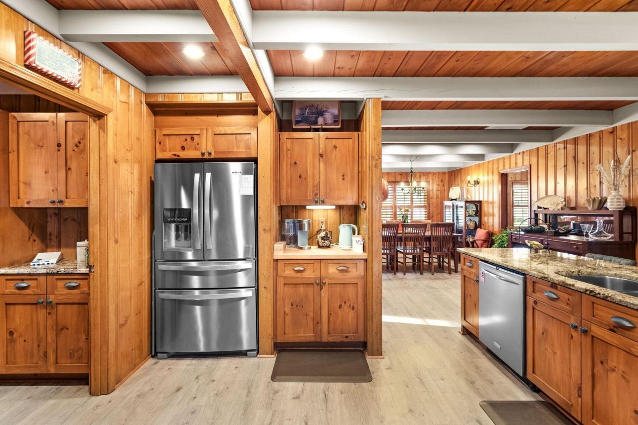 314 Dogwood Dr. S Photo 20