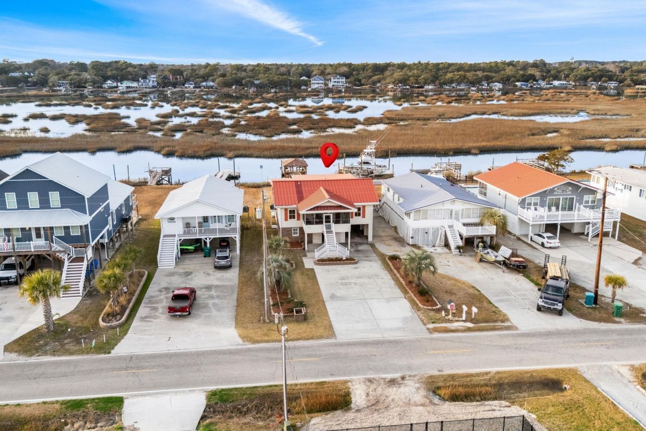 314 Dogwood Dr. S Photo 4