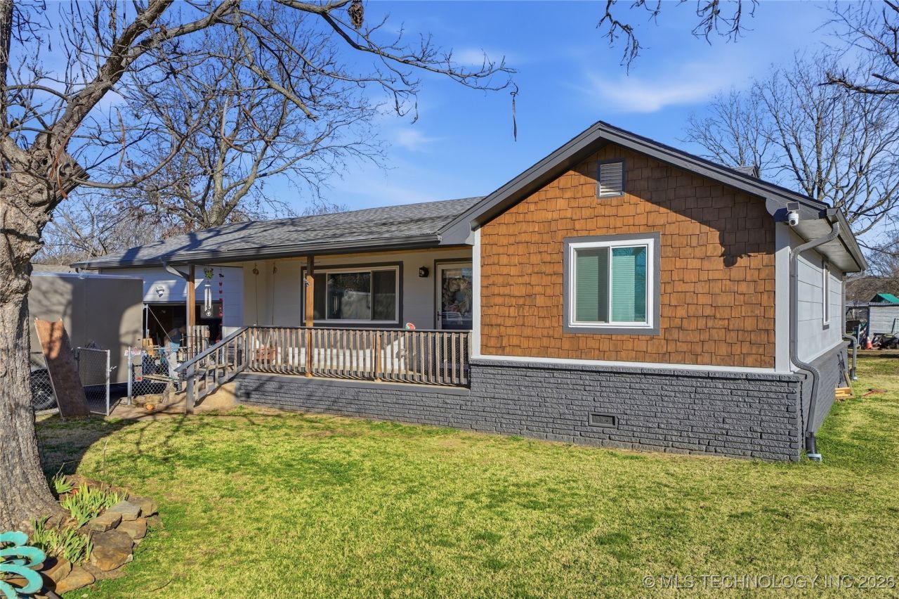 3123 S 63rd West Avenue, Tulsa, OK 74107 Main Photo