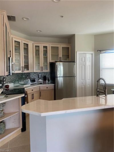 210 Vintage Cir, Unit C401, Naples, FL 34119 Photo