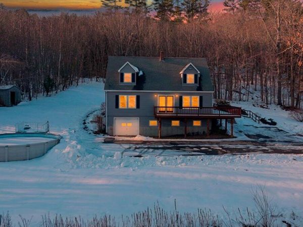 156 Lakeshore Drive, Leeds, ME 04263