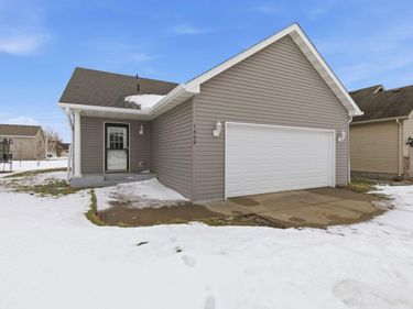 1600 Nuthatch Avenue, Sartell, MN 56377