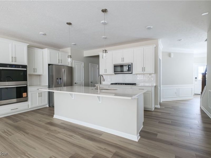 950-1 Memory Lane, Aurora, OH 44202 Photo 5