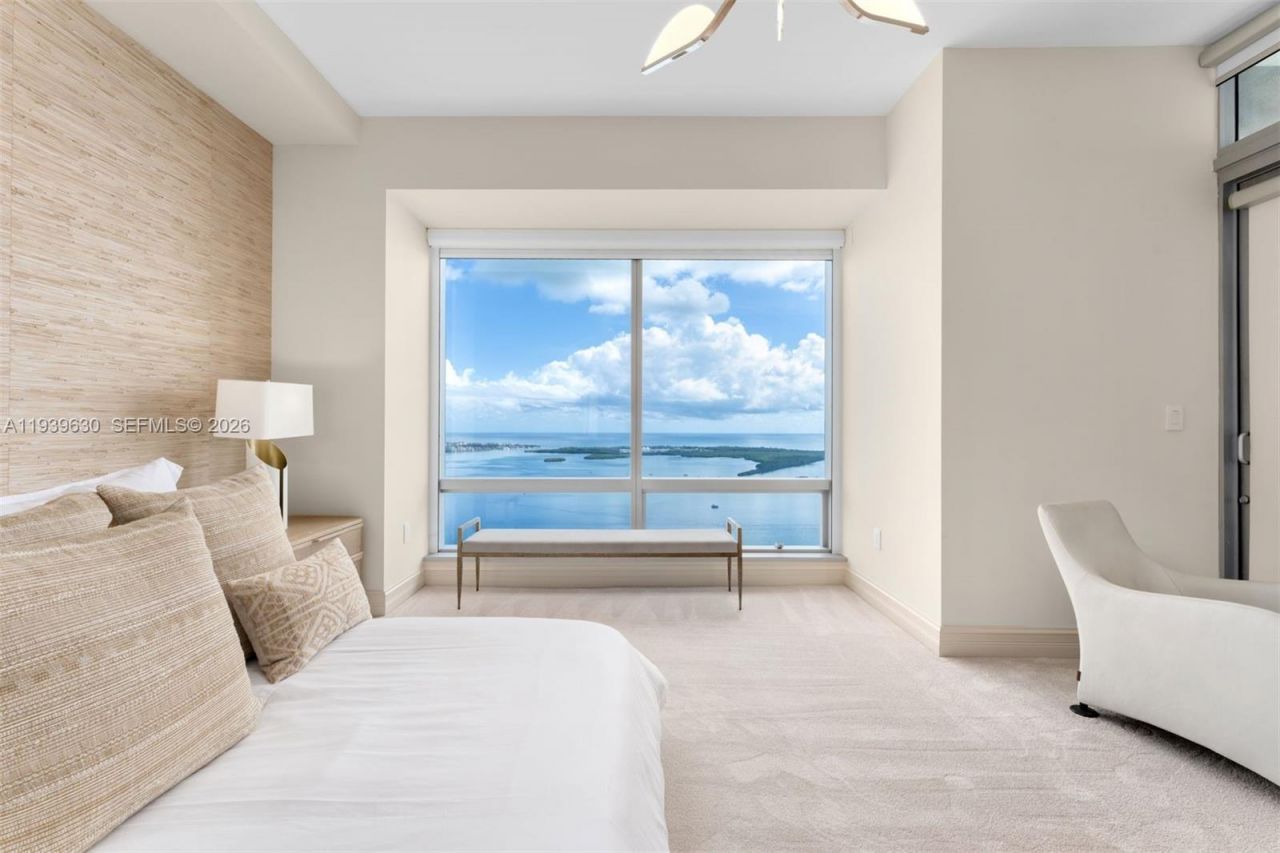 1425 Brickell Ave, Unit 56F, Miami, FL 33131 Photo