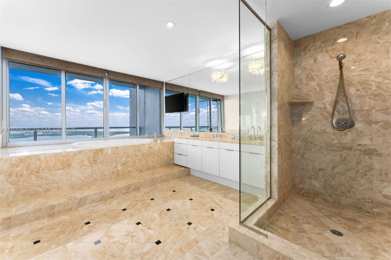 1425 Brickell Ave, Unit 56F, Miami, FL 33131 Photo